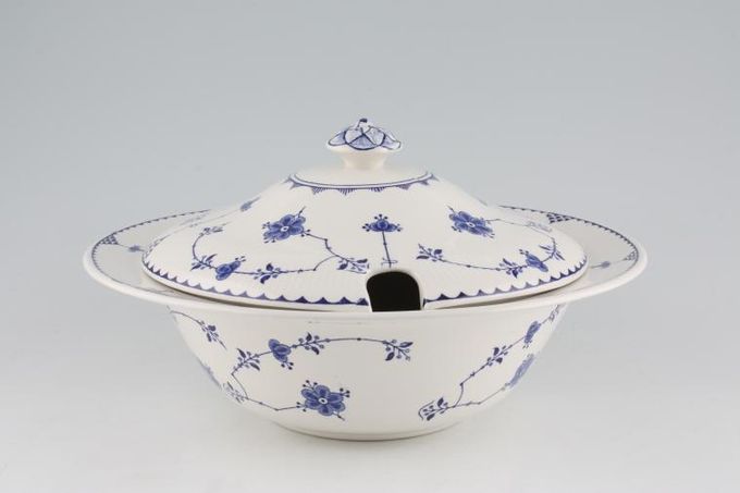 Masons Denmark - Blue Vegetable Tureen with Lid No Handles, Cut Out In Lid