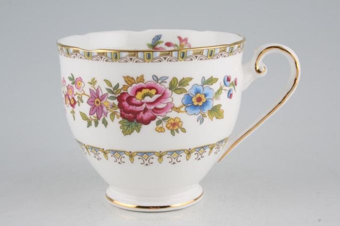 Royal Grafton Malvern Breakfast Cup Wavy edge, Flower inside, Flared rim - backstamps vary 3 5/8 x 3 1/4"