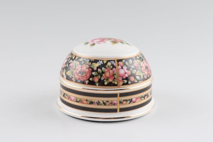 Wedgwood Clio Paperweight 3 1/4"