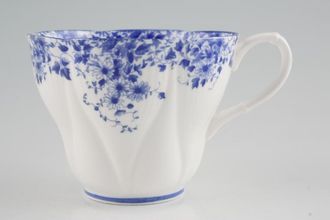 Royal Albert Dainty Blue Teacup 3 5/8" x 3"