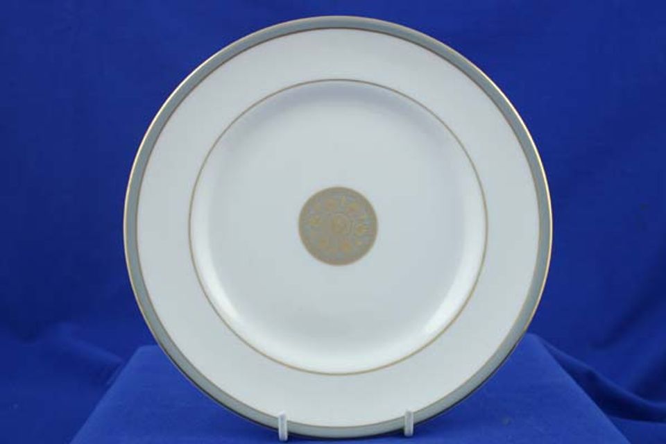 Royal Doulton Oxford Grey - T.C.1190 Salad/Dessert Plate centre pattern 8"