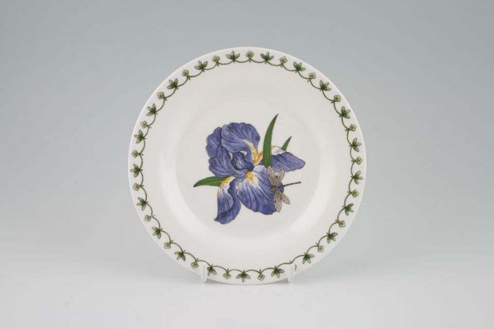 Queens Blue Iris Tea / Side Plate 6 3/8"