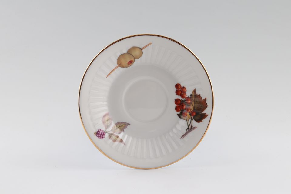 Royal Worcester Evesham - Ribbed - Gold edge Coffee Saucer 5"