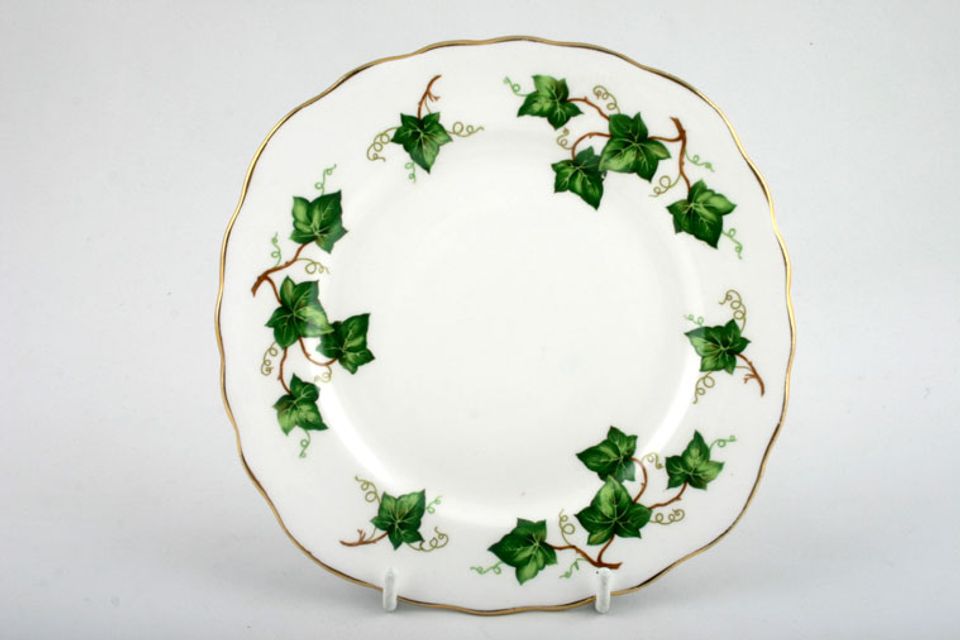 Colclough Ivy Leaf - 8143 Tea / Side Plate Square 6 1/4"