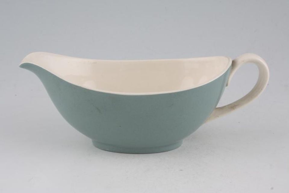 Royal Doulton Tracery - D6442 Sauce Boat