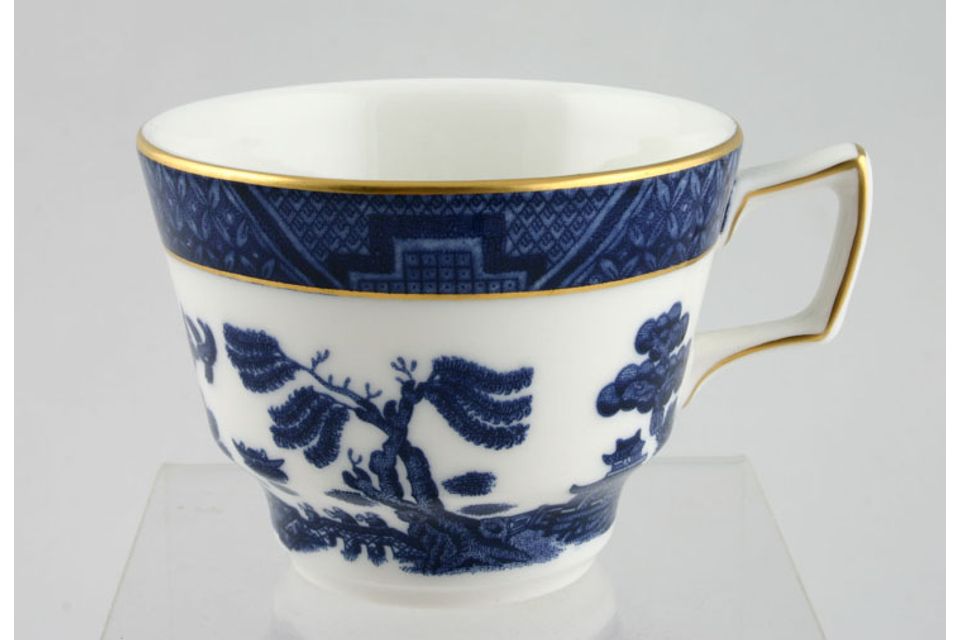 Royal Doulton Real Old Willow Teacup No Pattern Inside 3 1/2" x 2 5/8"