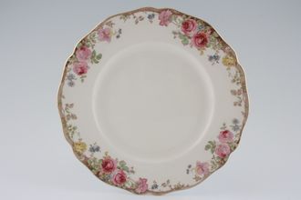Royal Doulton English Rose - D6071 Salad/Dessert Plate 8 1/2"