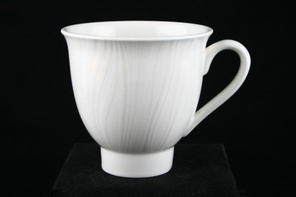 Royal Worcester Reflections Teacup 3 1/2" x 3 3/8"