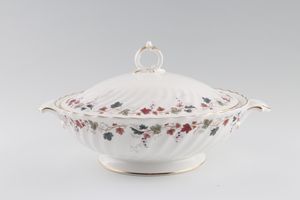 Royal Doulton Canterbury - H4965 Vegetable Tureen with Lid