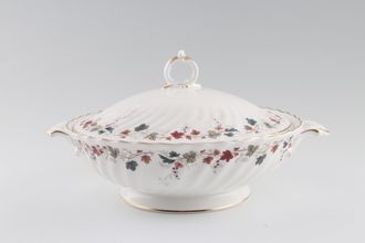 Royal Doulton Canterbury - H4965 Vegetable Tureen with Lid 2 handles