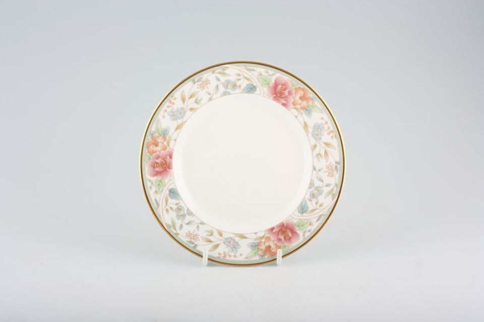 Royal Doulton Claudia - H5196 Tea / Side Plate 6 1/2"