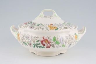 Royal Doulton Stratford - D6196 Vegetable Tureen with Lid