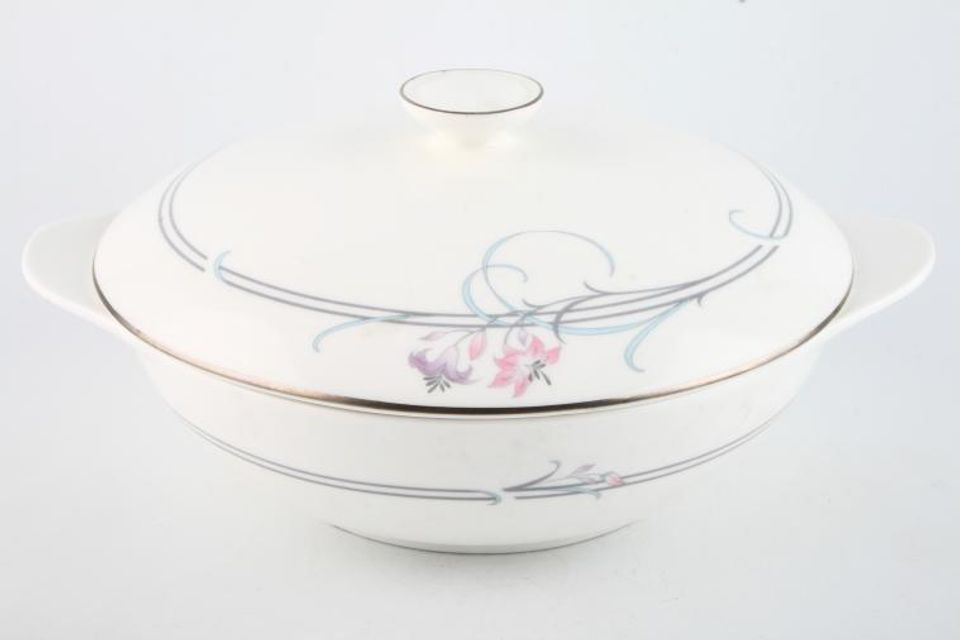 Royal Doulton Allegro - H5109 Vegetable Tureen with Lid eared