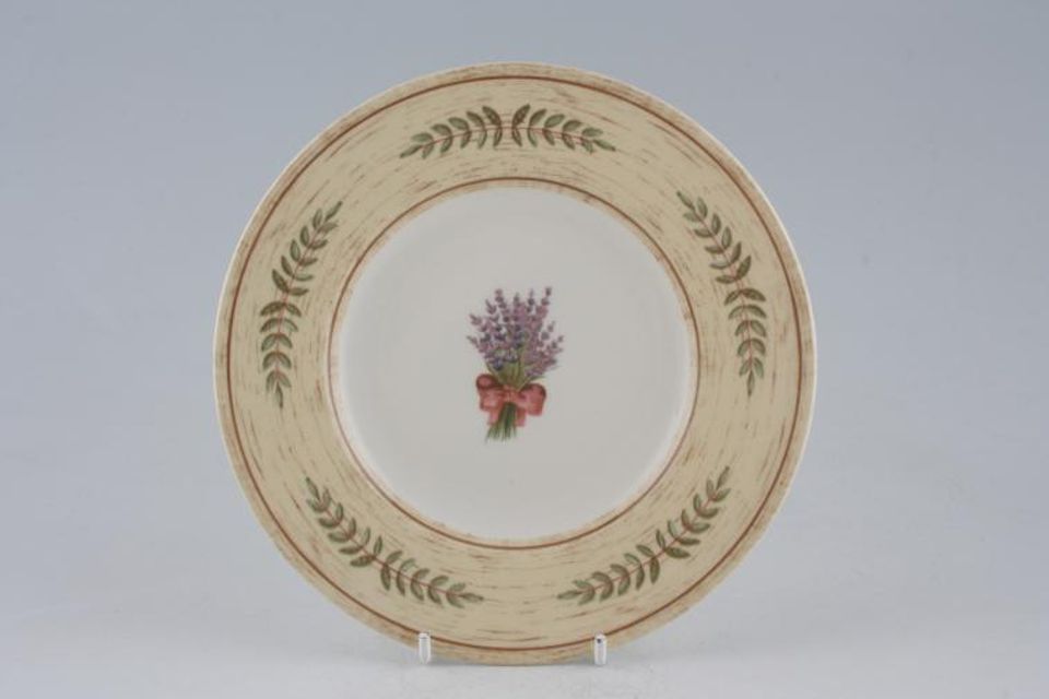 Cloverleaf Floral Pastures Tea / Side Plate 7 1/4"