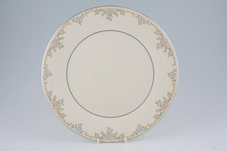 Royal Doulton Giselle - H5086 Dinner Plate 10 1/2"