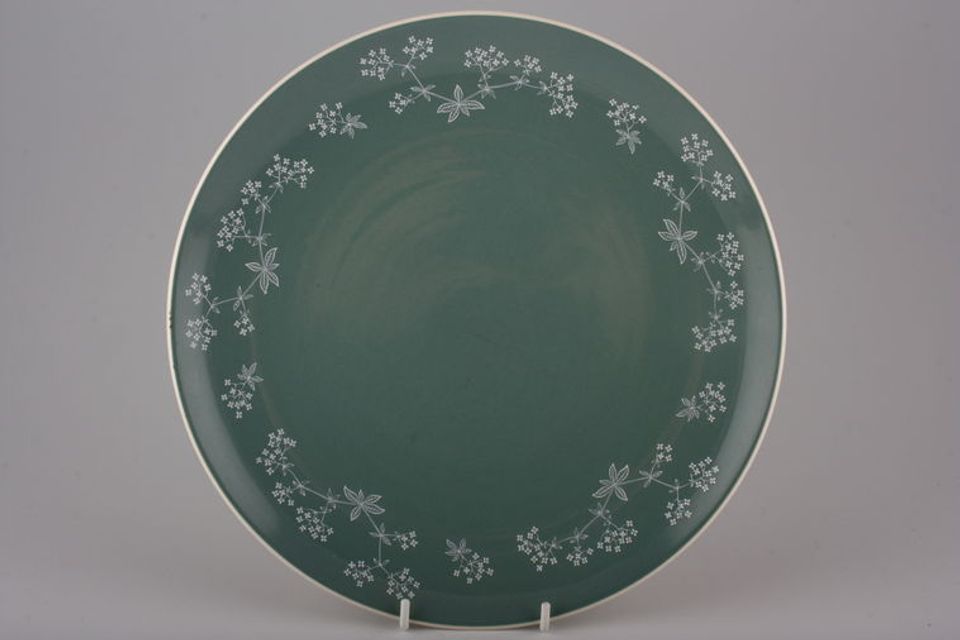 Royal Doulton Queenslace - D6447 Dinner Plate 10 1/4"