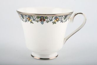 Royal Doulton Flowerlace - H5013 Teacup 3 1/2" x 3"