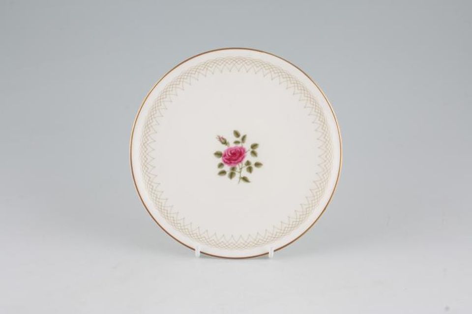 Royal Doulton Sweetheart Rose - H4936 Tea / Side Plate 6 1/4"