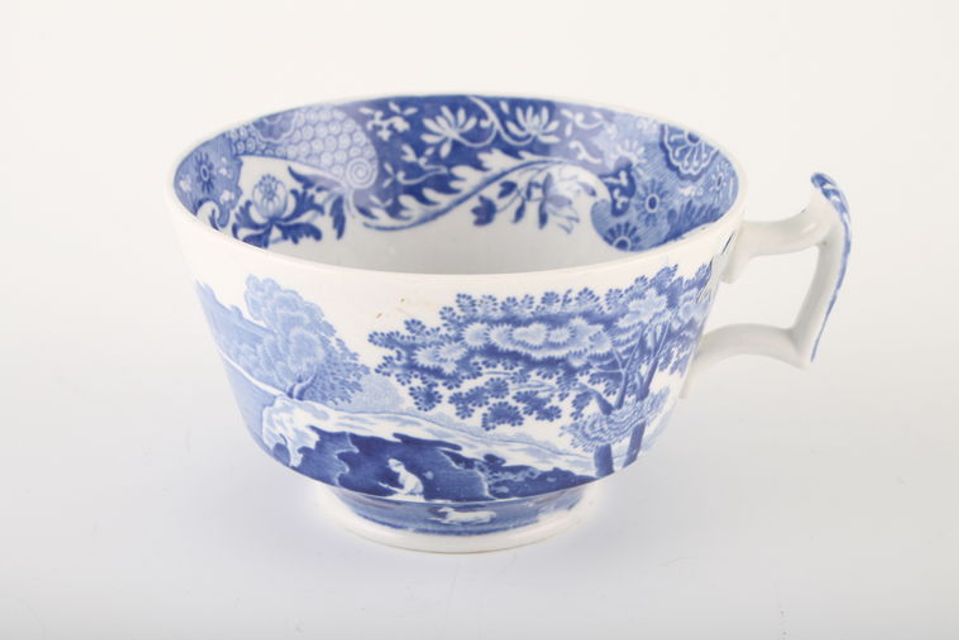 Spode Blue Italian (Copeland Spode) Teacup Shaped handle. Cup sizes may vary slightly 3 3/4" x 2 3/8"