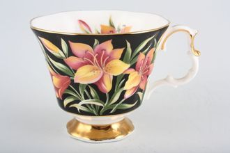 Royal Albert Provincial Flowers Teacup Prairie Lily - Block gold band around foot 3 1/2" x 3"