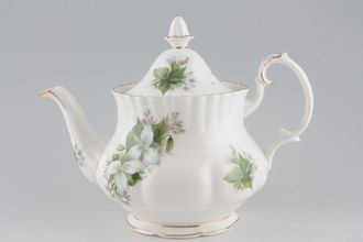 Royal Albert Trillium Teapot 2pt