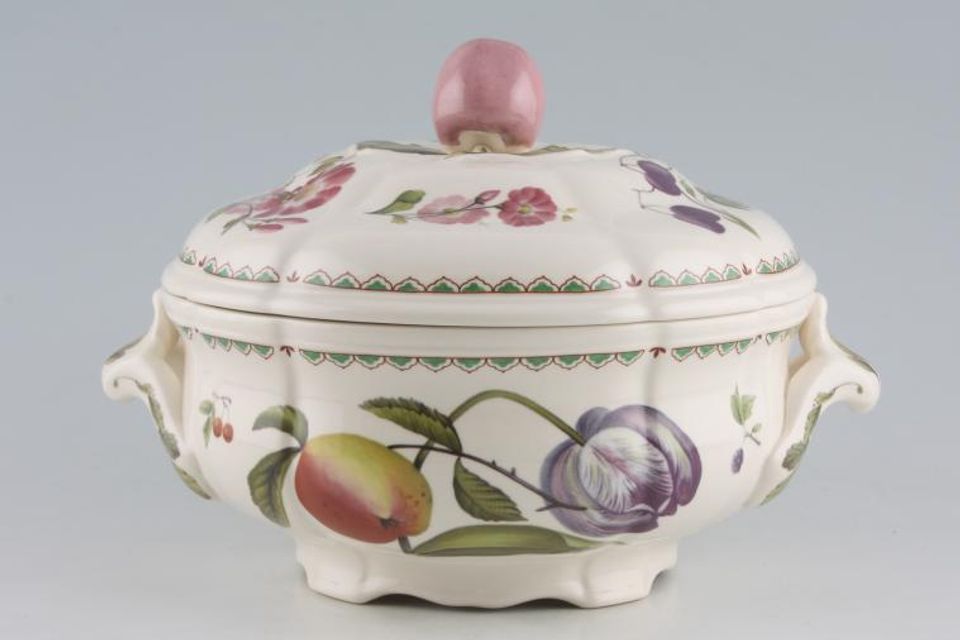 Spode Victoria - S3425 Vegetable Tureen with Lid