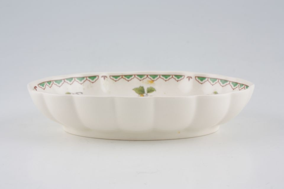 Spode Victoria - S3425 Serving Dish Round - Fluted 10"