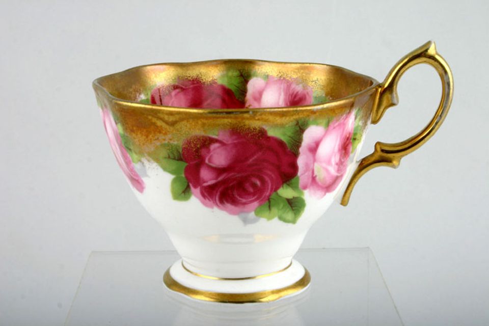 Royal Albert Old English Rose - Old Style Teacup Shaped Rim 3 1/2" x 2 1/2"