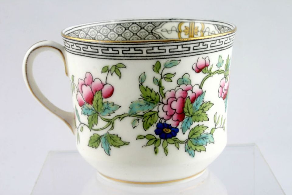Aynsley Indian Tree Teacup Straight Sided and rounded handle 3" x 2 1/2"