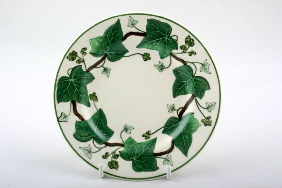 Wedgwood Napoleon Ivy - Green Edge Tea / Side Plate 6"