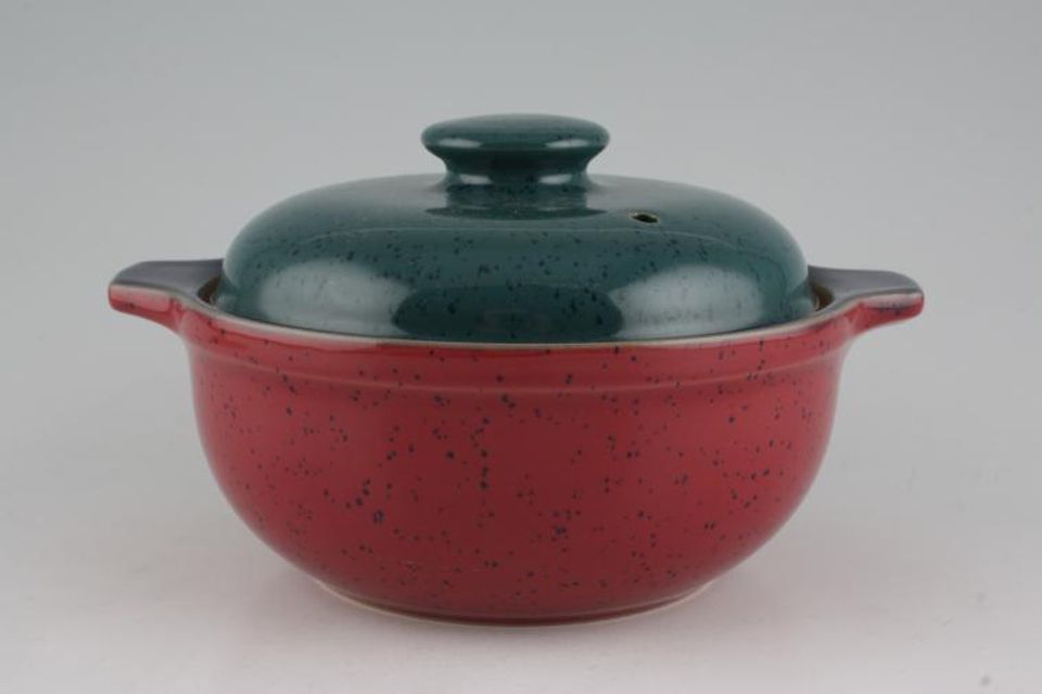 Denby Harlequin Casserole Dish + Lid round-eared-blue inner-red outer 1 1/2pt