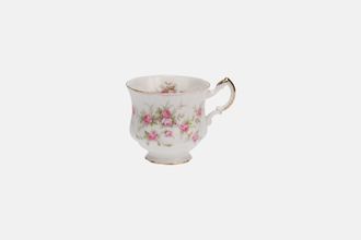 Paragon & Royal Albert Victoriana Rose Teacup 3 1/4" x 2 7/8"