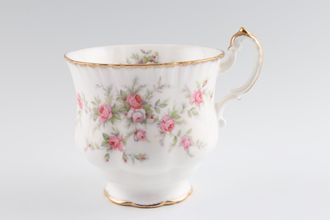 Paragon & Royal Albert Victoriana Rose Breakfast Cup 3 5/8" x 3 3/8"