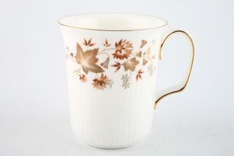 Sell Colclough Avon - 8656 Mug 3 1/4" x 4"
