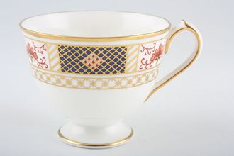 Royal Crown Derby Derby Border - A1253 Teacup footed 3 3/8" x 2 3/4"