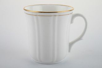 Duchess Ascot - Gold Mug ribbed sides. Panel Mug 3" x 3 1/4"