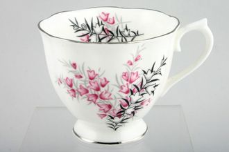 Royal Albert Pixie Pink Teacup scalloped edge 3 1/4" x 2 3/4"