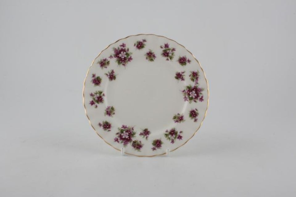 Royal Albert Sweet Violets Tea / Side Plate 6 1/4"