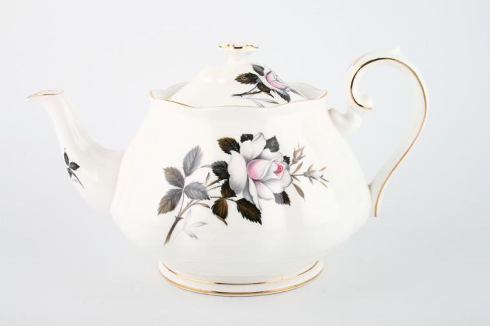 Royal Albert Queens Messenger Teapot 2 1/4pt