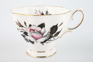 Royal Albert Queens Messenger Teacup