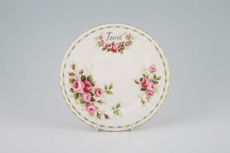 Royal Albert Flower of the Month Series - Montrose Shape Tea / Side Plate June - Roses 6 1/4"