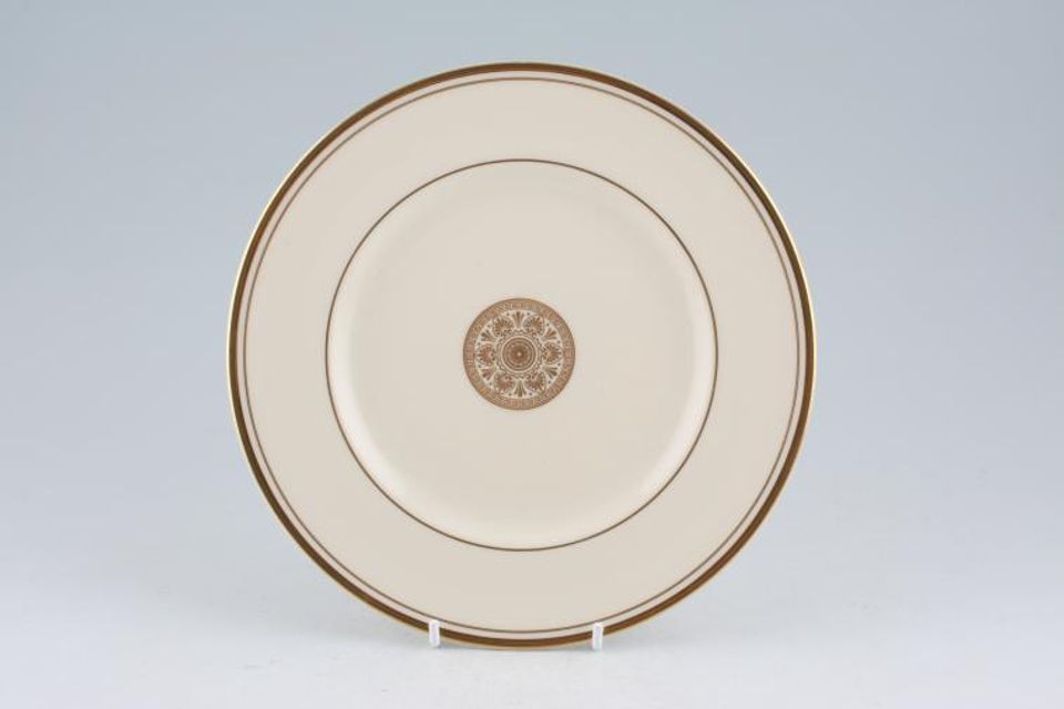 Royal Doulton Cambridge - Gold - New Romance - T.C.1262 Salad/Dessert Plate accent 8"