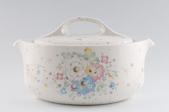 Midwinter Cameo Vegetable Tureen with Lid with lugs
