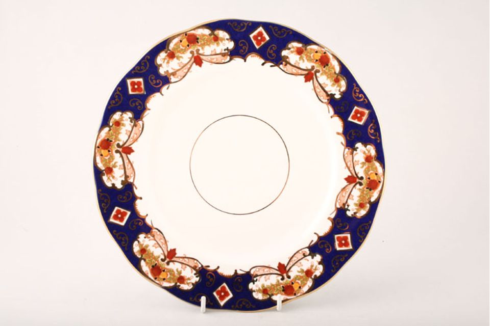 Royal Albert Heirloom Tea / Side Plate 7 1/8"