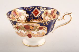 Royal Albert Heirloom Teacup
