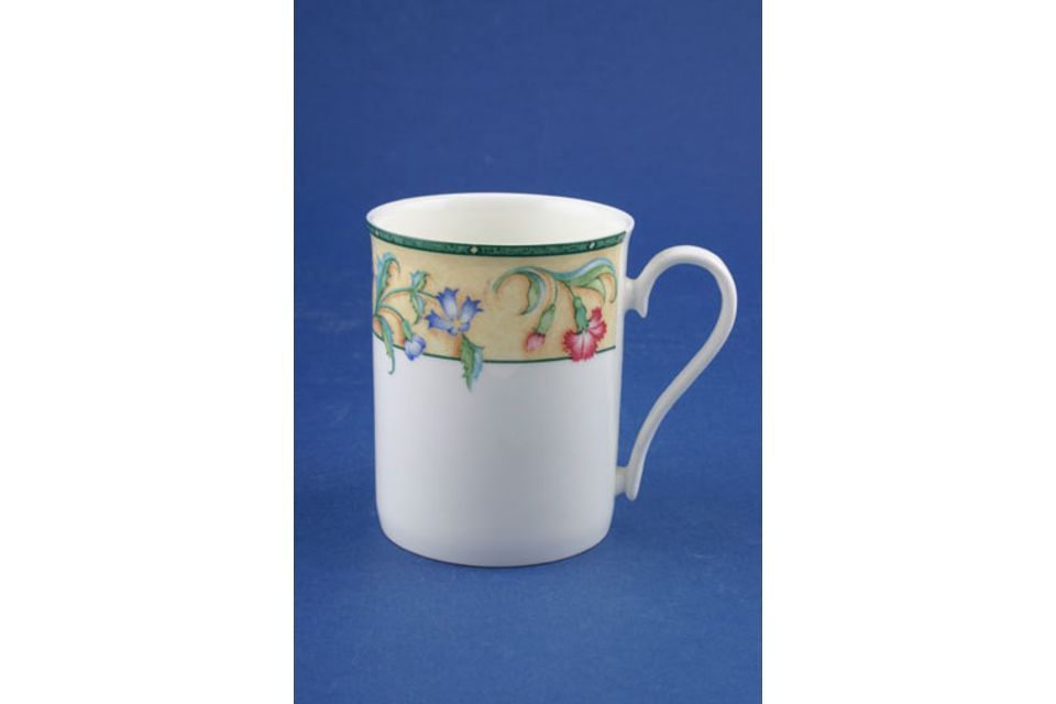 Royal Grafton Strawberry Fair - Living Range Mug Duchess b/s 3 1/8" x 3 3/4"