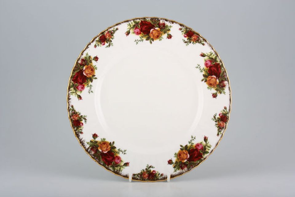 Royal Albert Old Country Roses - Made in England Salad/Dessert Plate 8 1/4"