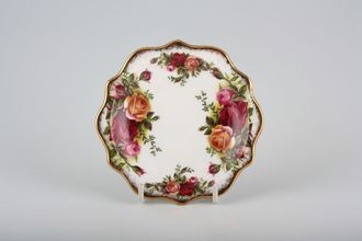 Royal Albert Old Country Roses - Made in England Dish (Giftware) Fancy edge 4 1/2"