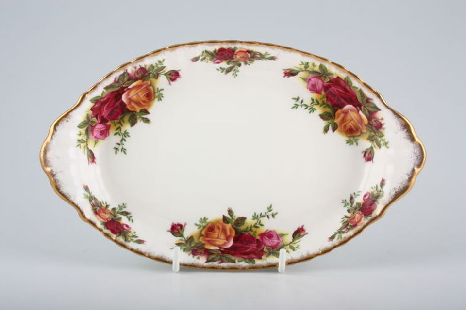 Royal Albert Old Country Roses - Made in England Dish (Giftware) Oval eared dish 8 5/8" x 5 1/8"
