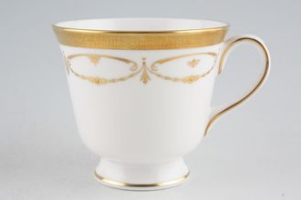 Royal Worcester Chatsworth Teacup 3 1/2" x 3"